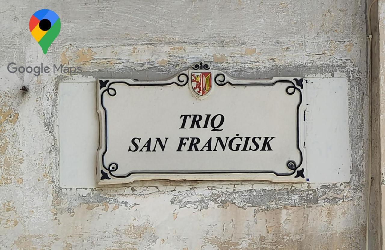 Valletta Door Ил-Фурияна Екстериор снимка